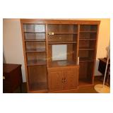 Entertainment / storage cabinet