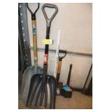 Scoop shovels, spade & folding shovel