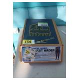 Chest waders sz 11 / 44 NIB