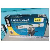 Bushnell laser level w/tri-pod NIB