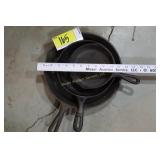 3 cast iron pans