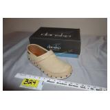 Dansko Clogs sz 42 NIB