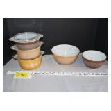Vintage Pyrex casseroles & bowl