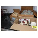 Napkins, Tablecloths and Placemats