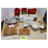 Bakeware, ramekins, etc