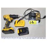 DeWalt 20V 1/2" cordless drill 3batt, 1 charger