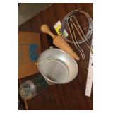 Vintiga colinder w/original box