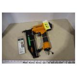 Bostitch air nailer 1"-2 1/2"