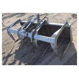 Grapple bucket manure scoup
