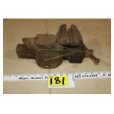 4" Columbian bench vise