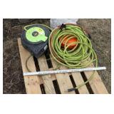 3 air hoses, 2 with reels