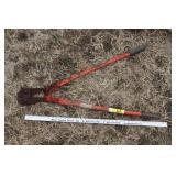 bolt cutter