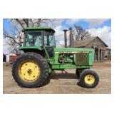 John Deere 4440 w/cab