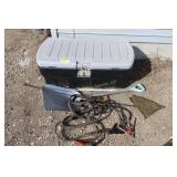 box, jumper cables, tow rope