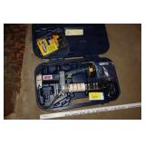 Lincoln battery powered grease gun & battery