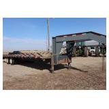 2000 Titan FLRBDGSN Flatbed Hay Trailer