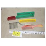 Combs