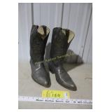 Size 10 1/2 D Vintage Acme Boots