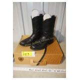 Ariat size 7 Heritage Roper Womens Boots