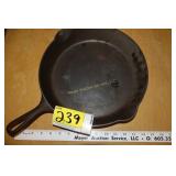 Griswold #10 Cast Iron Skillet