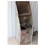 Bowser oil tank