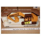 CASE 688 Excavator