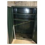 Metal cabinet