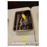 Cake Pan & Kitchen Utensils