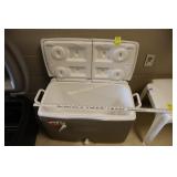 60 qt Rubbermaid Ice Chest