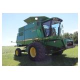 1996 John Deere 9500 Maximizer Combine