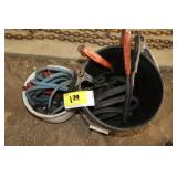 2 sets of jumper cables