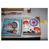 Raggedy Ann and Andy clock in original box