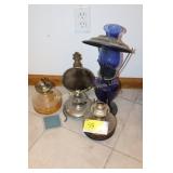 4 kerosene lamps