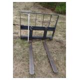 Skid Loader Pallet Forks