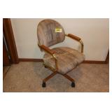 Rolling chair