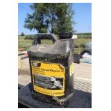 CAT hydraulic oil 2 1/2 gallon sealed