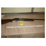 Stoeger Model 2000 12 Gauge Semi Auto Shotgun