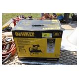 DeWalt 20V Propane heater 68L BTU NIB