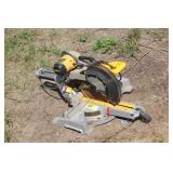 DeWalt sliding miter saw DWS780