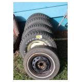 5 Wheels w/  Rims