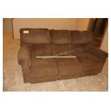 Lane reclining couch