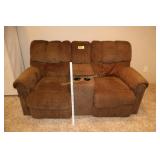 Lane Dual Reclining Loveseat with console