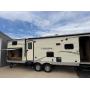1 Owner 2016 Coachman Catalina