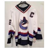 NWT Vancouver Canucks Naslund #19 jersey. Size 52