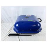 Americana Walk-A-Bout 2.0 Charcoal Grill. Grill