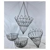 4 metal hanging garden baskets