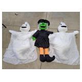 Halloween decor! 2 hanging ghosts and 1 witch 53"