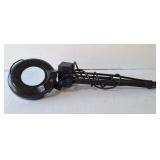 Magnifying Light