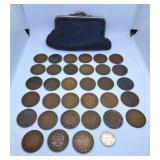 Change Purse Containing Thirty Three Canada