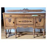 Elegant Krug Buffet on castors